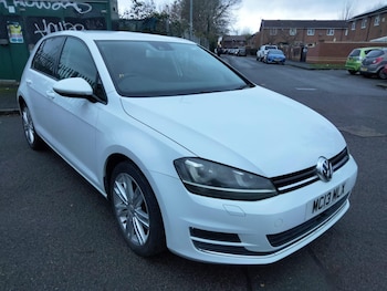 Used Volkswagen Golf 2013 for sale - 76735439: Photo