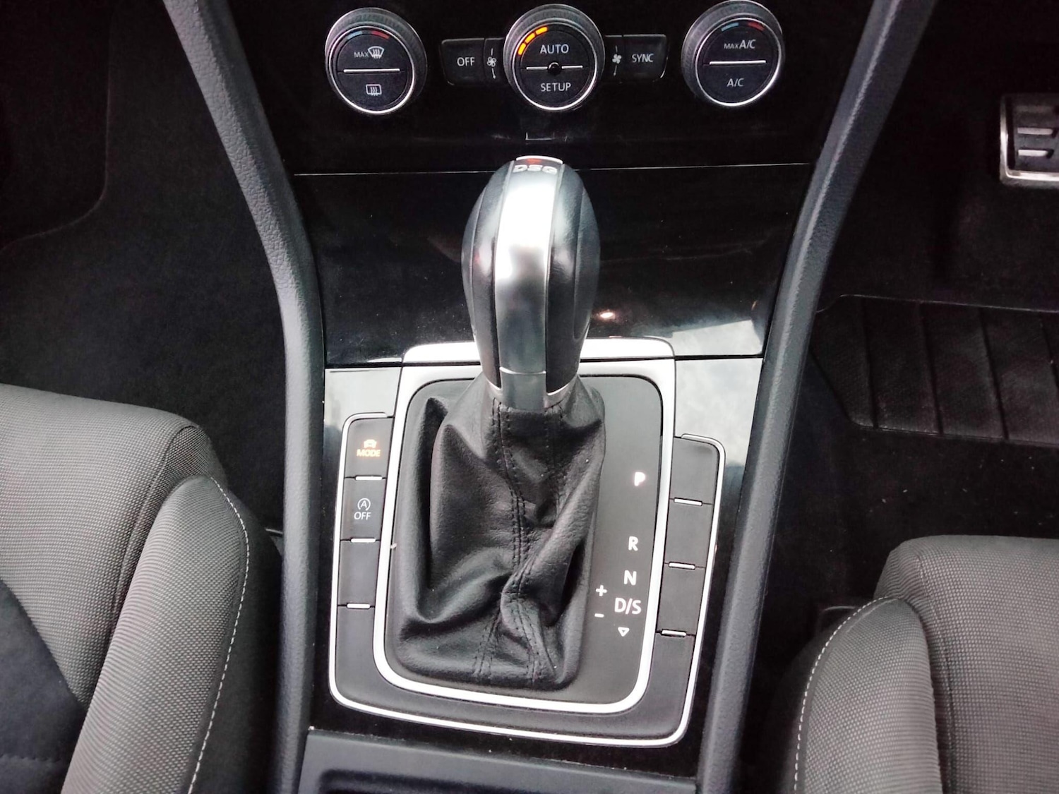 Used Volkswagen Golf 2025 for sale - 76735439: Photo 21