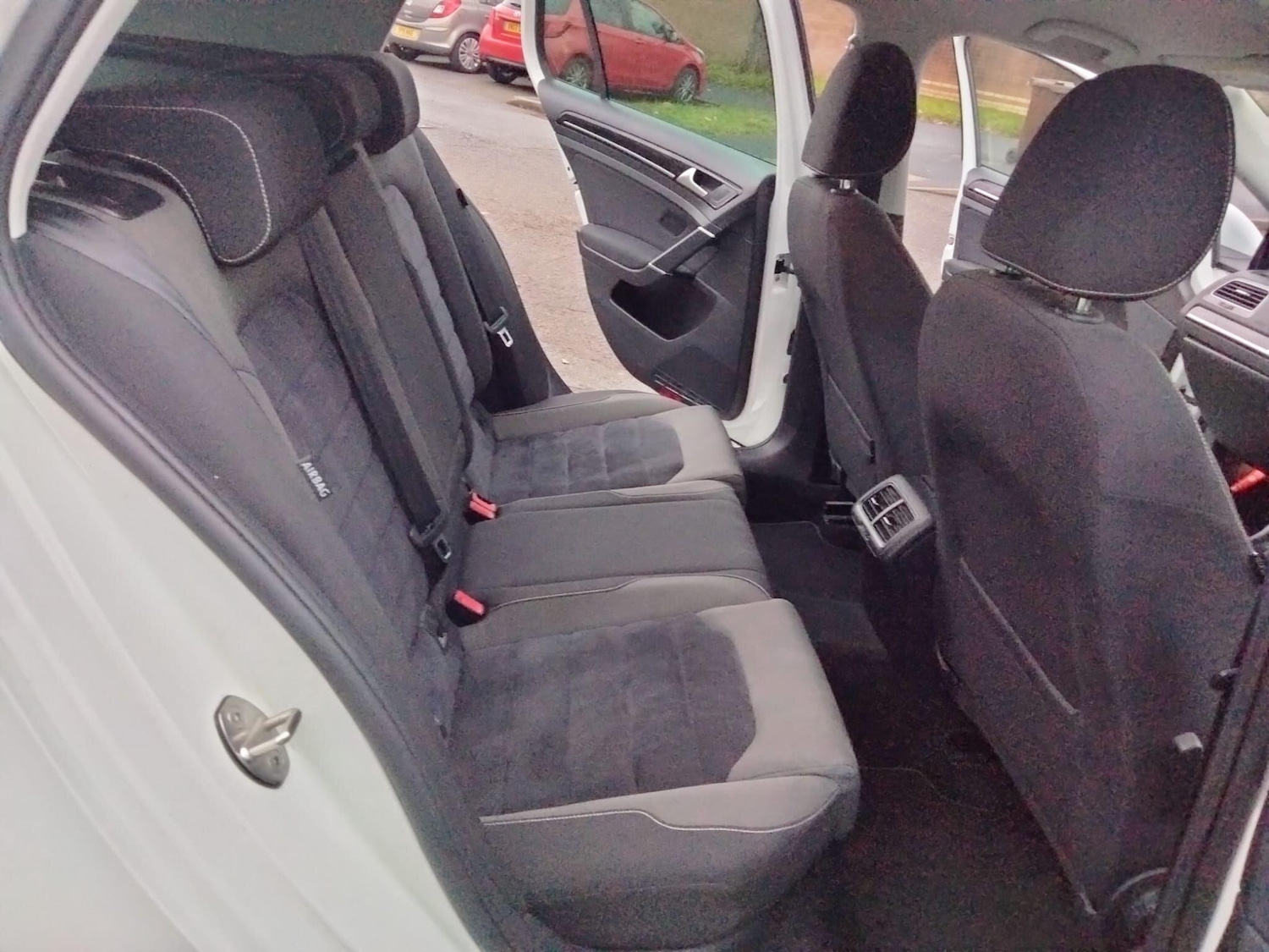 Used Volkswagen Golf 2025 for sale - 76735439: Photo 30