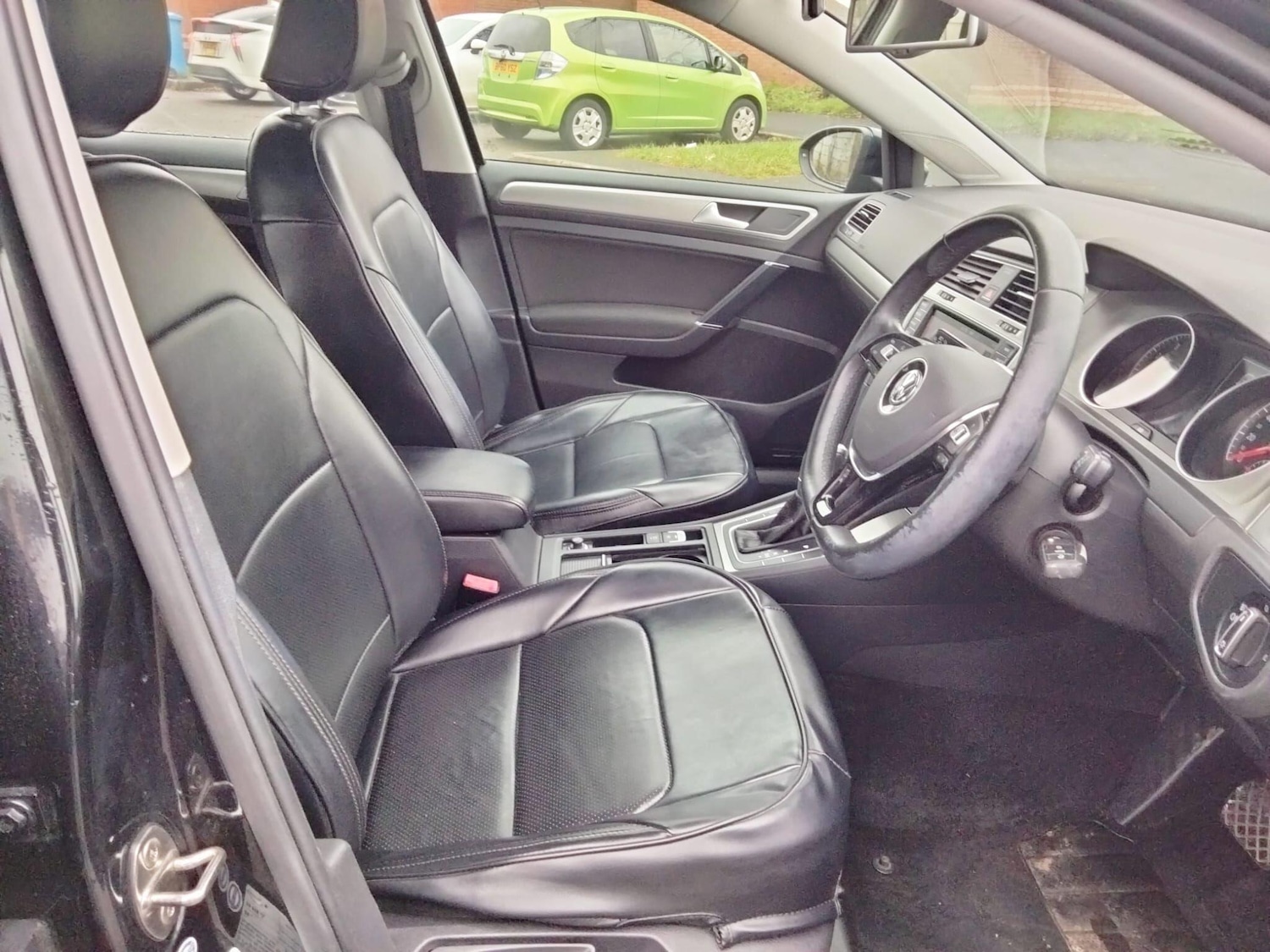 Used Volkswagen Golf 2025 for sale - 77040920: Photo 37