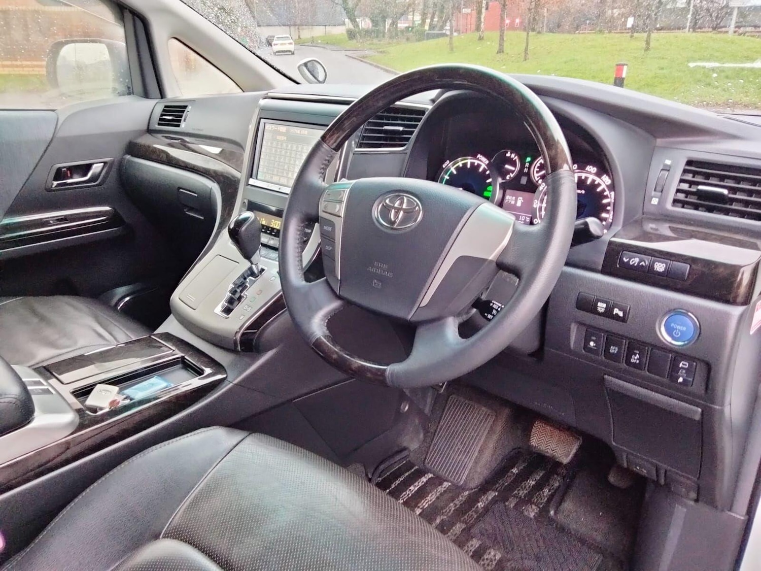 Used Toyota Vellfire 2025 for sale - 77647577: Photo 34