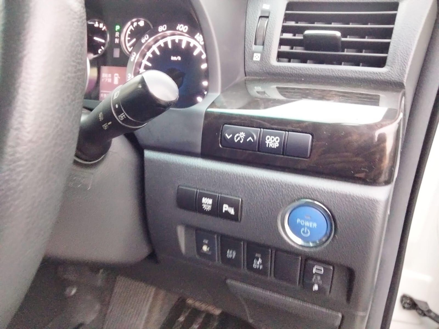 Used Toyota Vellfire 2025 for sale - 77647577: Photo 43