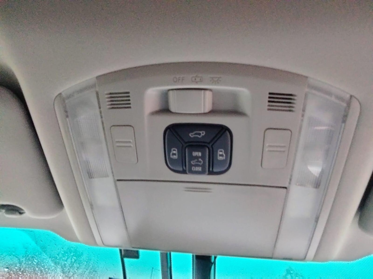 Used Toyota Vellfire 2025 for sale - 77647577: Photo 44