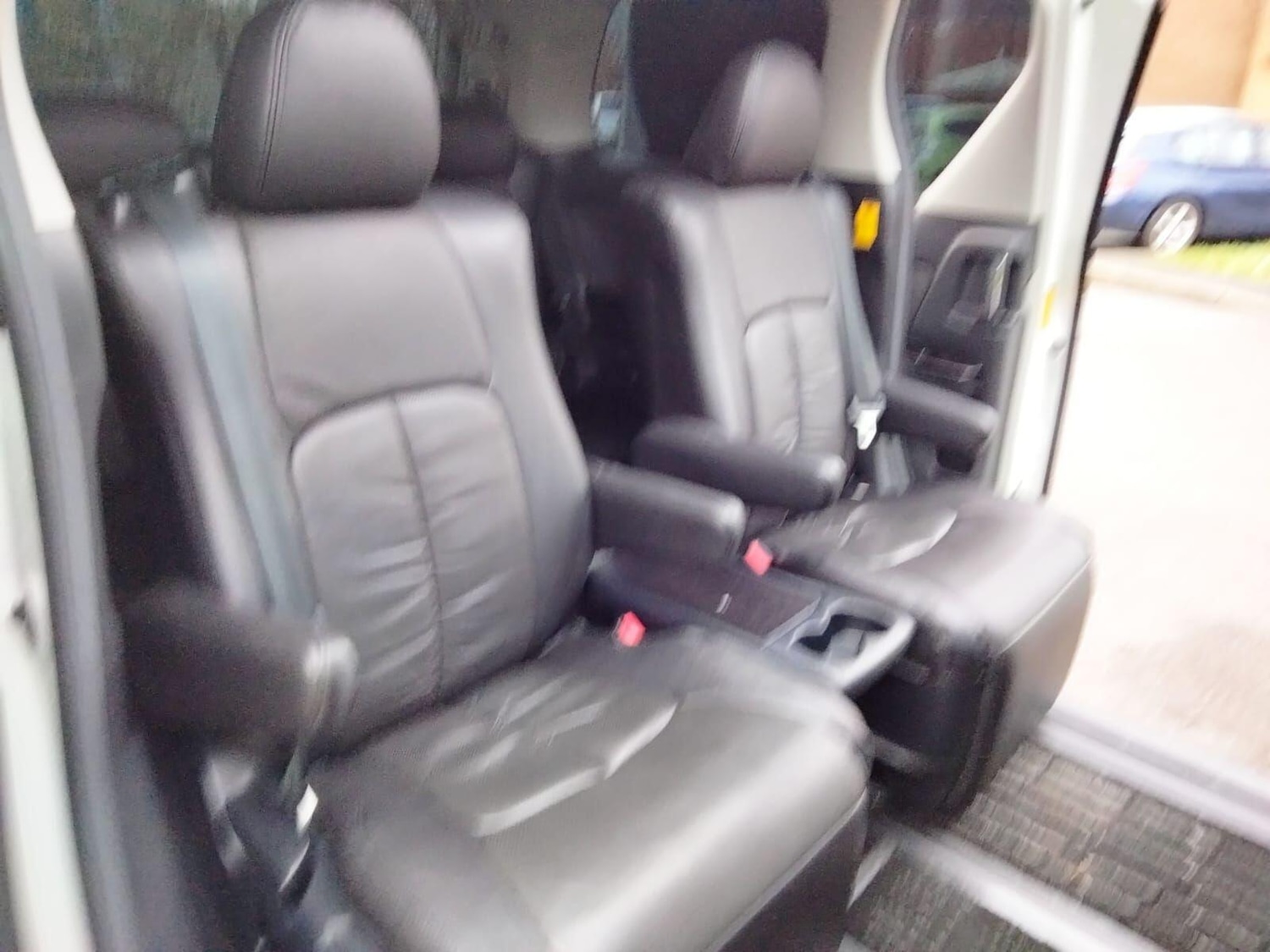 Used Toyota Vellfire 2025 for sale - 77647577: Photo 51