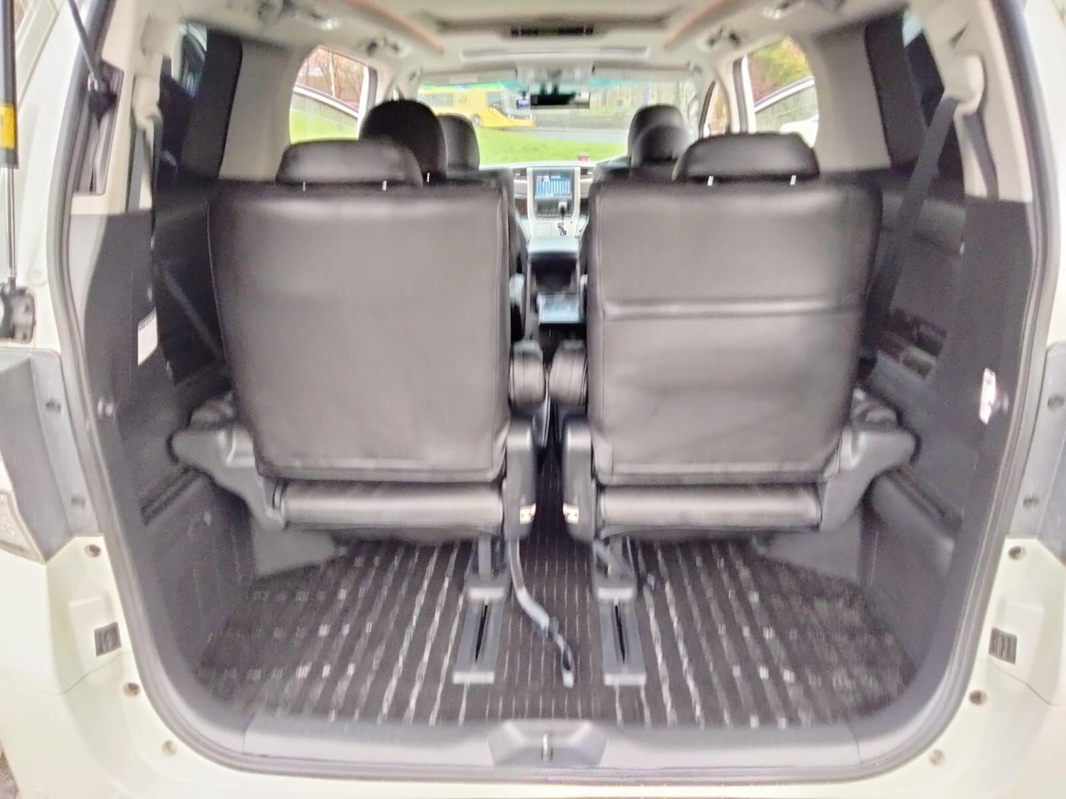 Used Toyota Vellfire 2025 for sale - 77647577: Photo 56