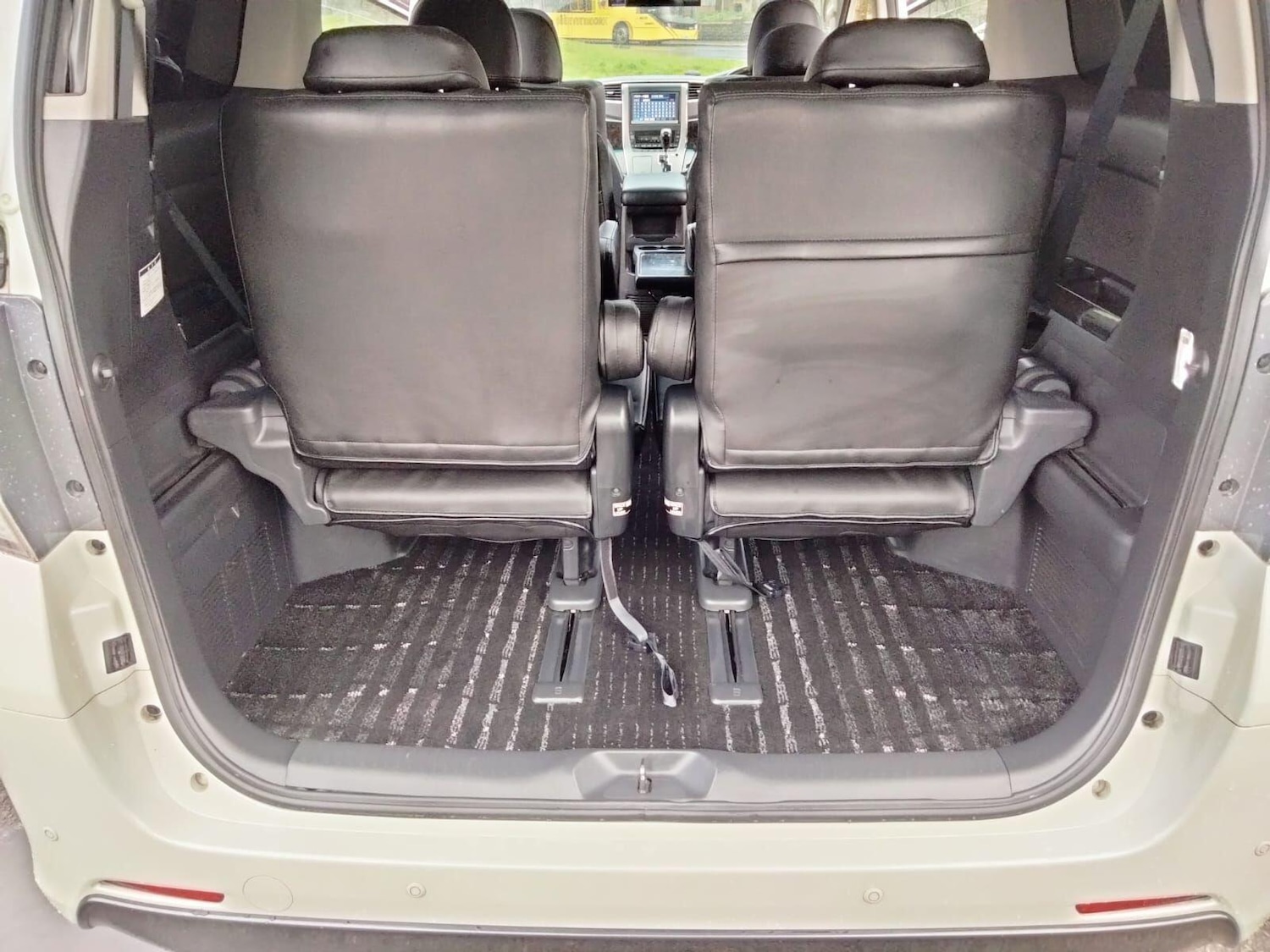 Used Toyota Vellfire 2025 for sale - 77647577: Photo 57