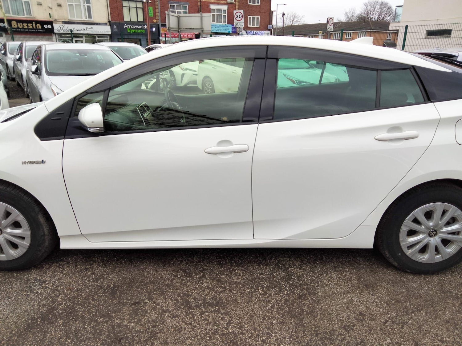 Used Toyota Prius 2026 for sale - 77647595: Photo 6