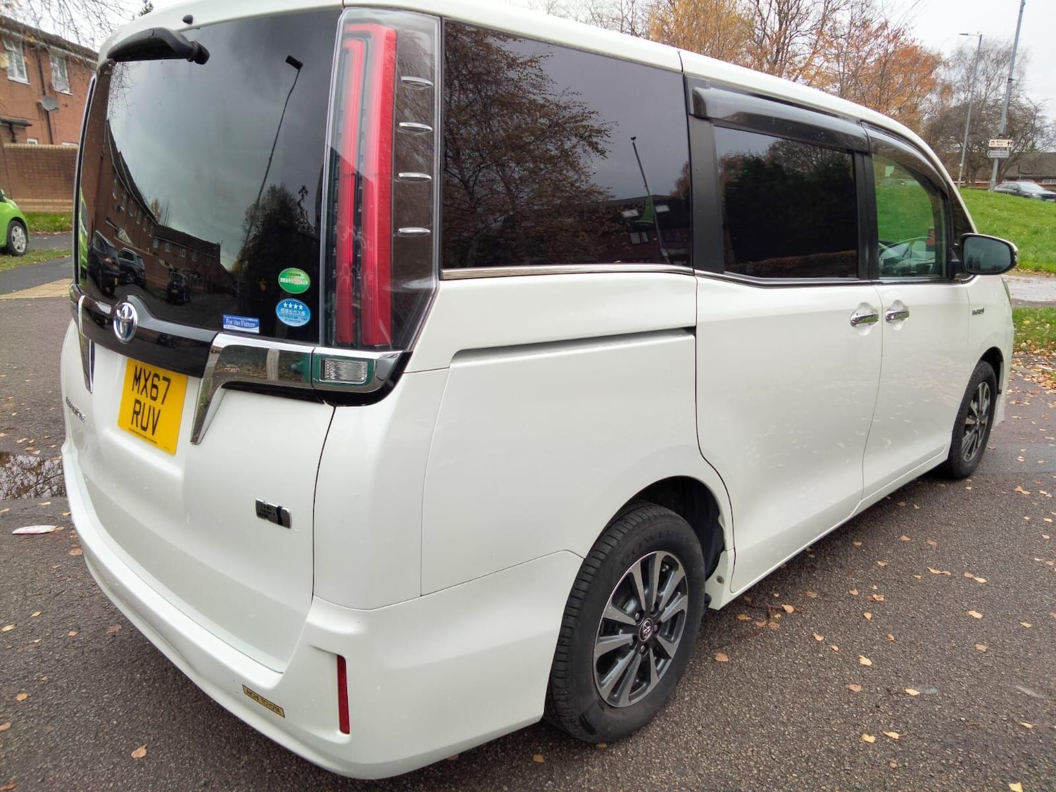 Used Toyota Voxy 2025 for sale - 76550414: Photo 12