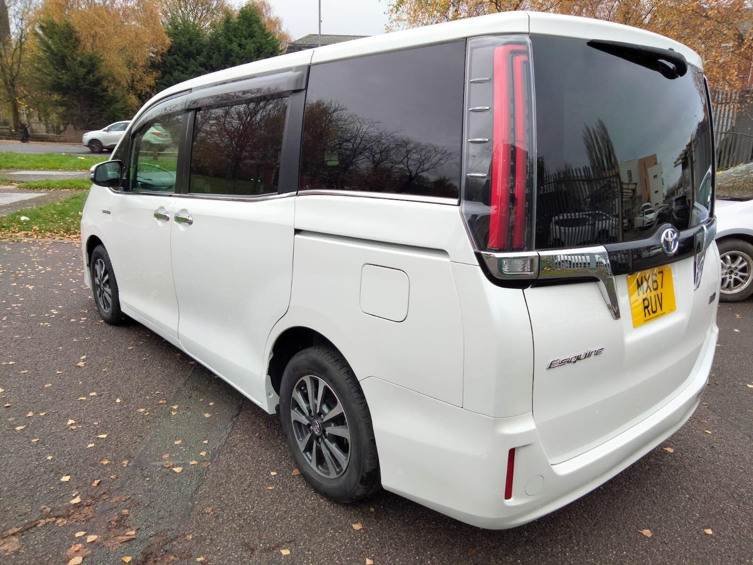 Used Toyota Voxy 2025 for sale - 76550414: Photo 16