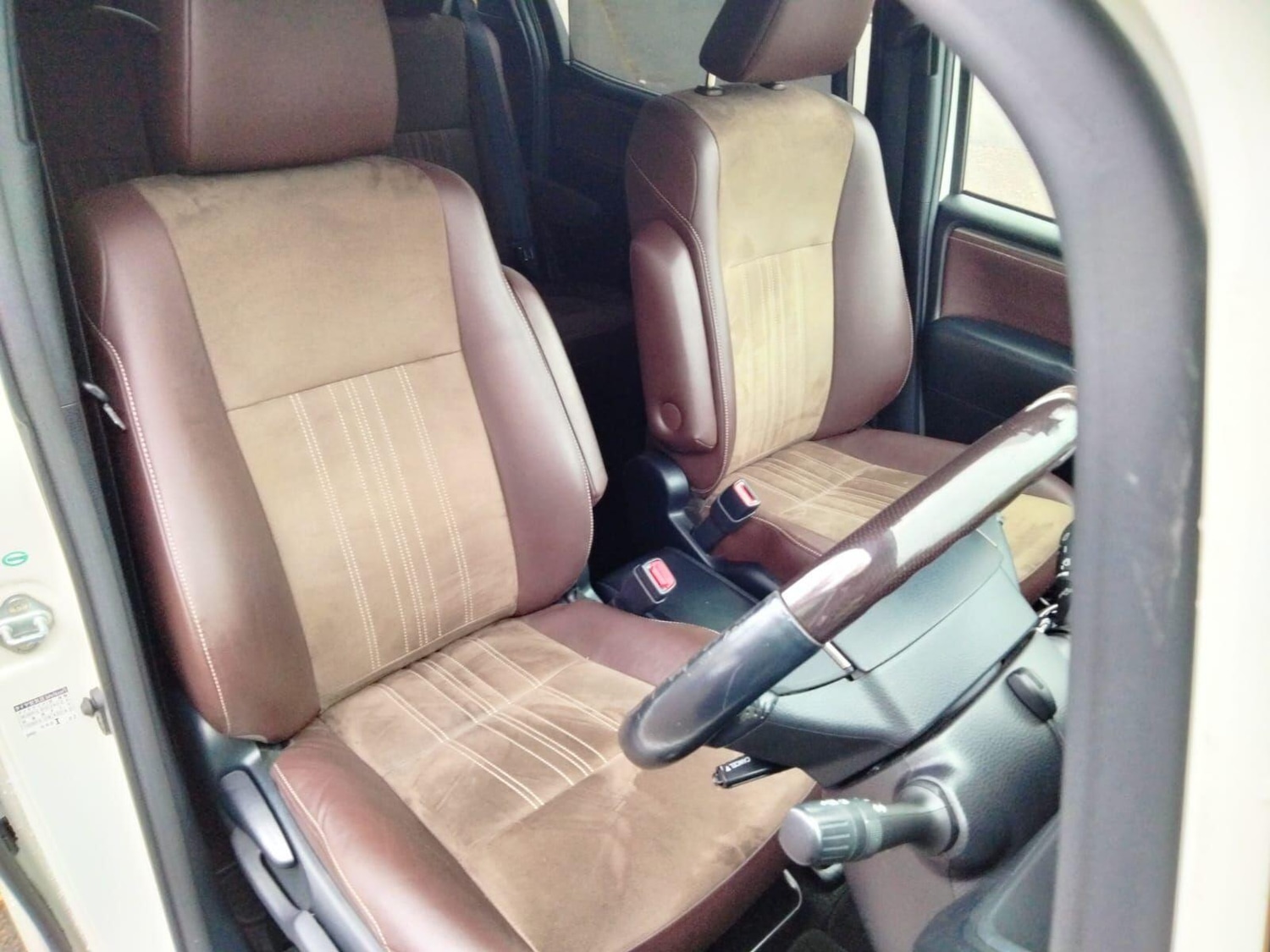 Used Toyota Voxy 2025 for sale - 76550414: Photo 40