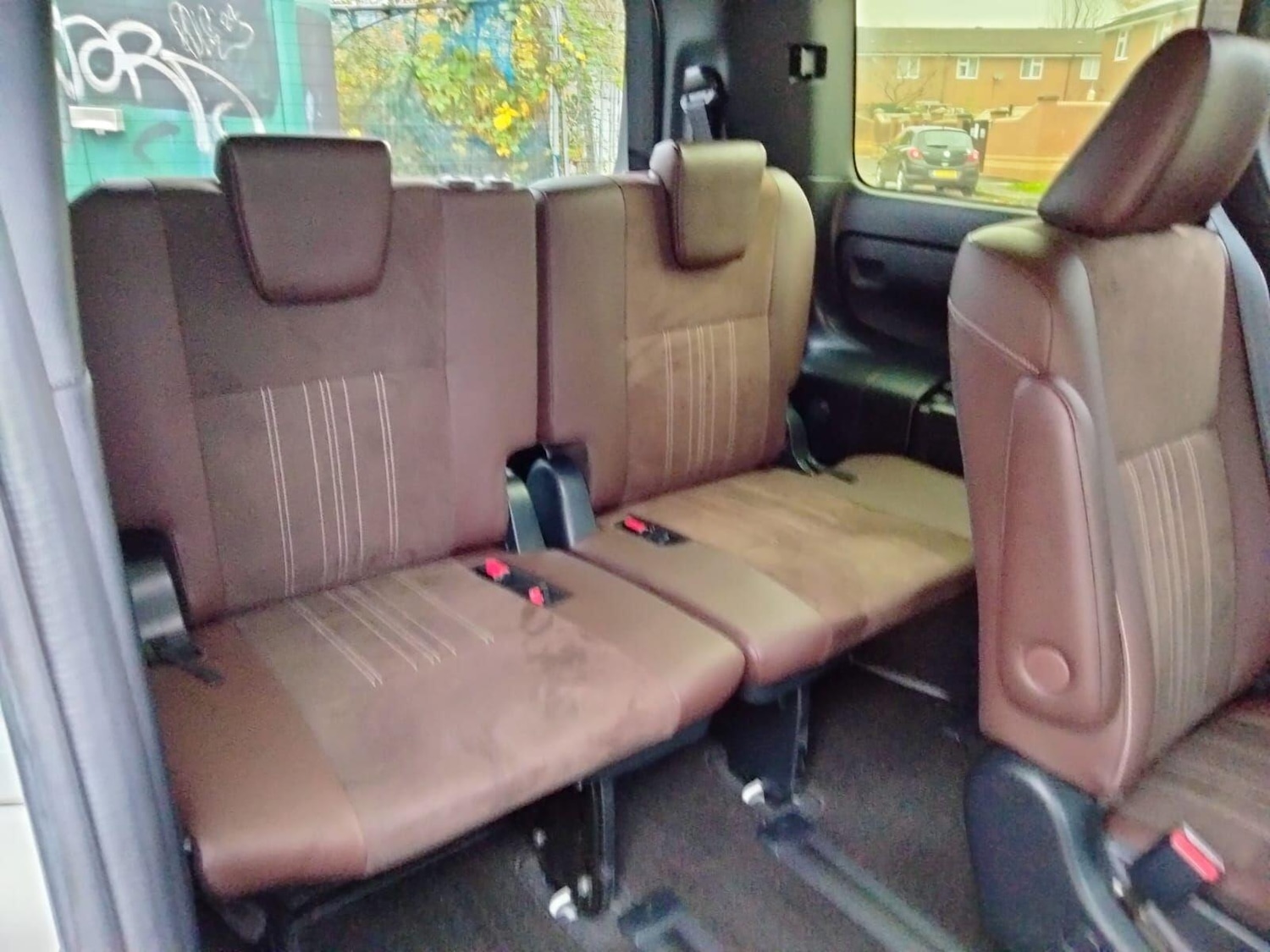 Used Toyota Voxy 2025 for sale - 76550414: Photo 43