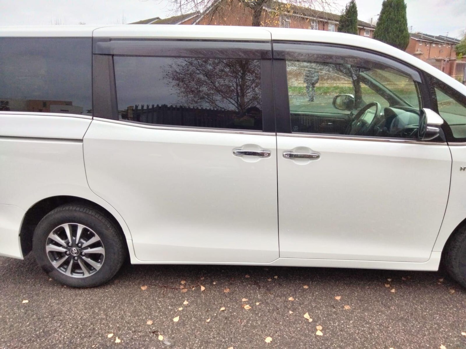 Used Toyota Voxy 2025 for sale - 76550414: Photo 7