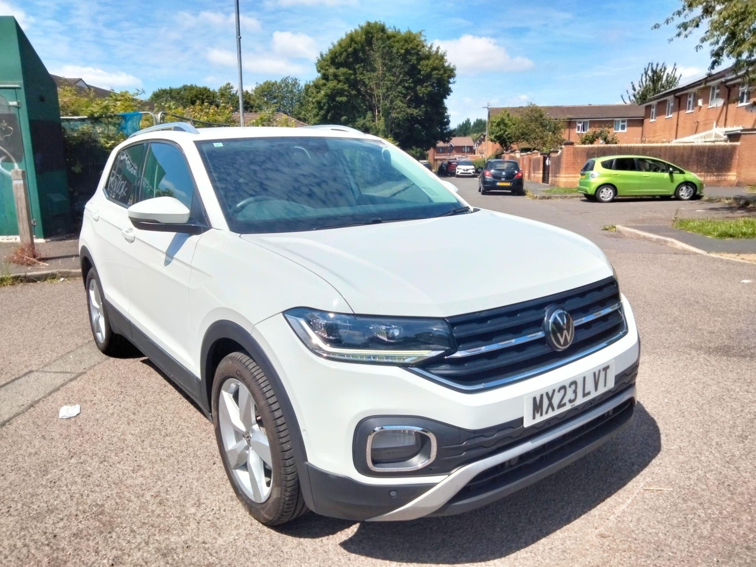 Used Volkswagen T-Cross 2025 for sale - 77647570: Photo 4