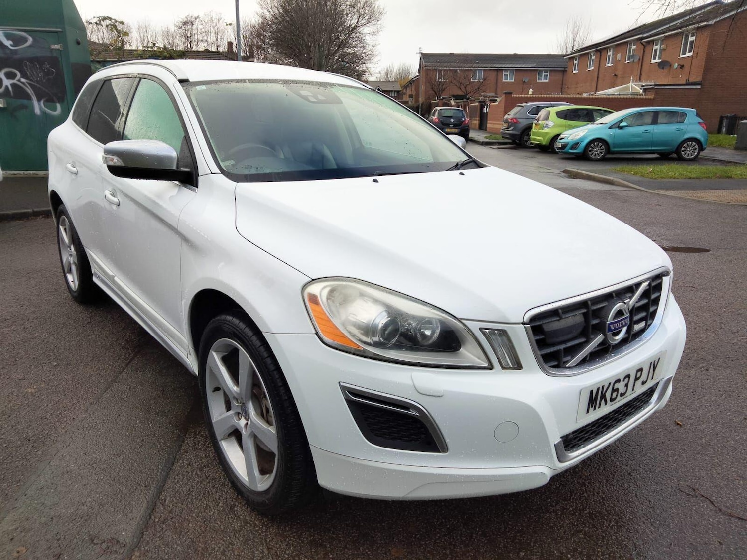 Used Volvo XC60 for sale - 76866440: Photo 1