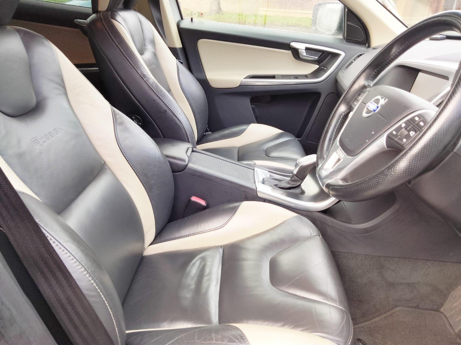 Used Volvo XC60 for sale - 76866440: Photo 41