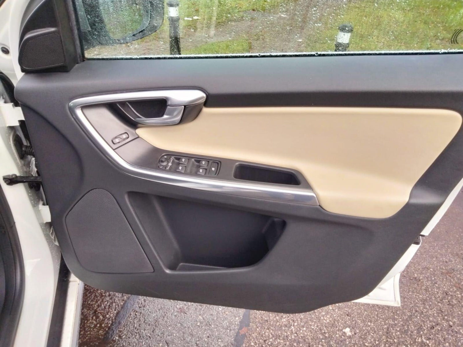 Used Volvo XC60 for sale - 76866440: Photo 43