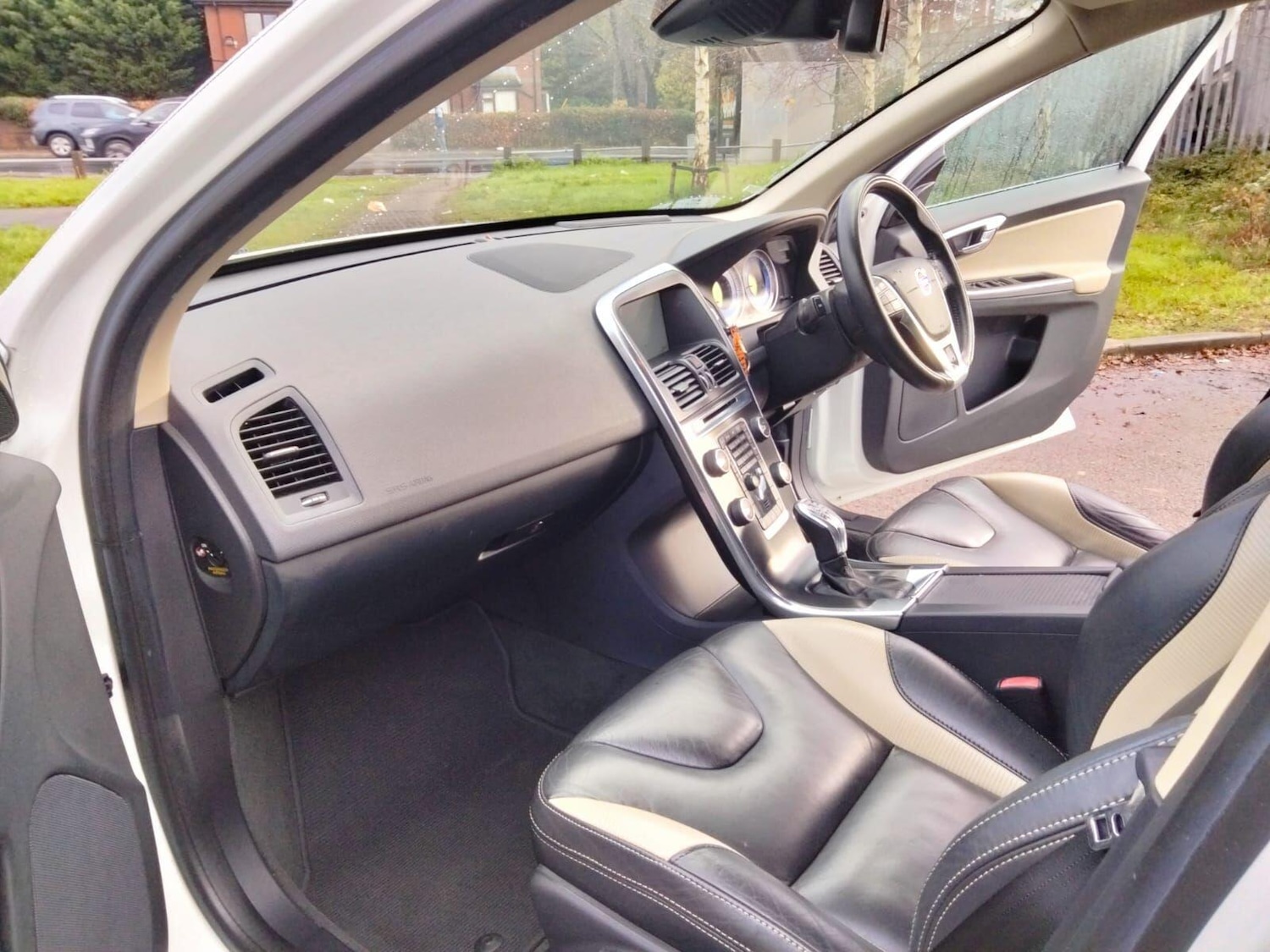 Used Volvo XC60 for sale - 76866440: Photo 55