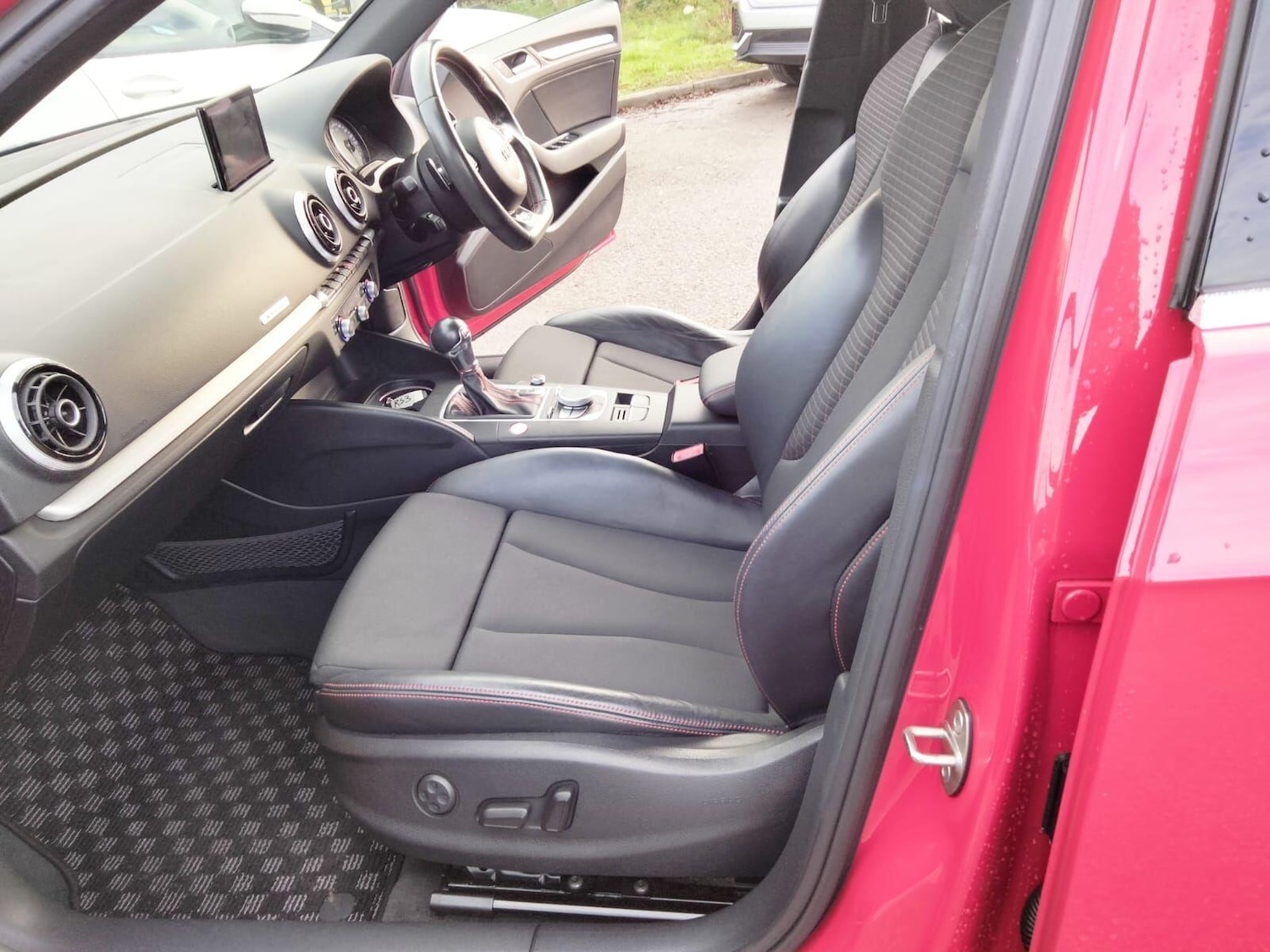 Used Audi S3 2025 for sale - 76975811: Photo 64