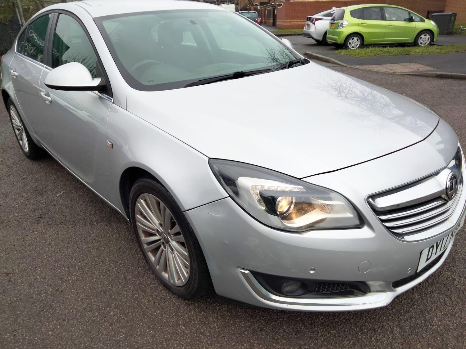 Used Vauxhall Insignia 2017 for sale - 77647596: Photo 1