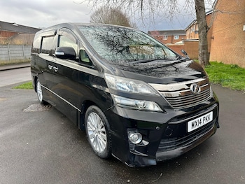 Used Toyota Vellfire 2014 for sale - 78670927: Photo