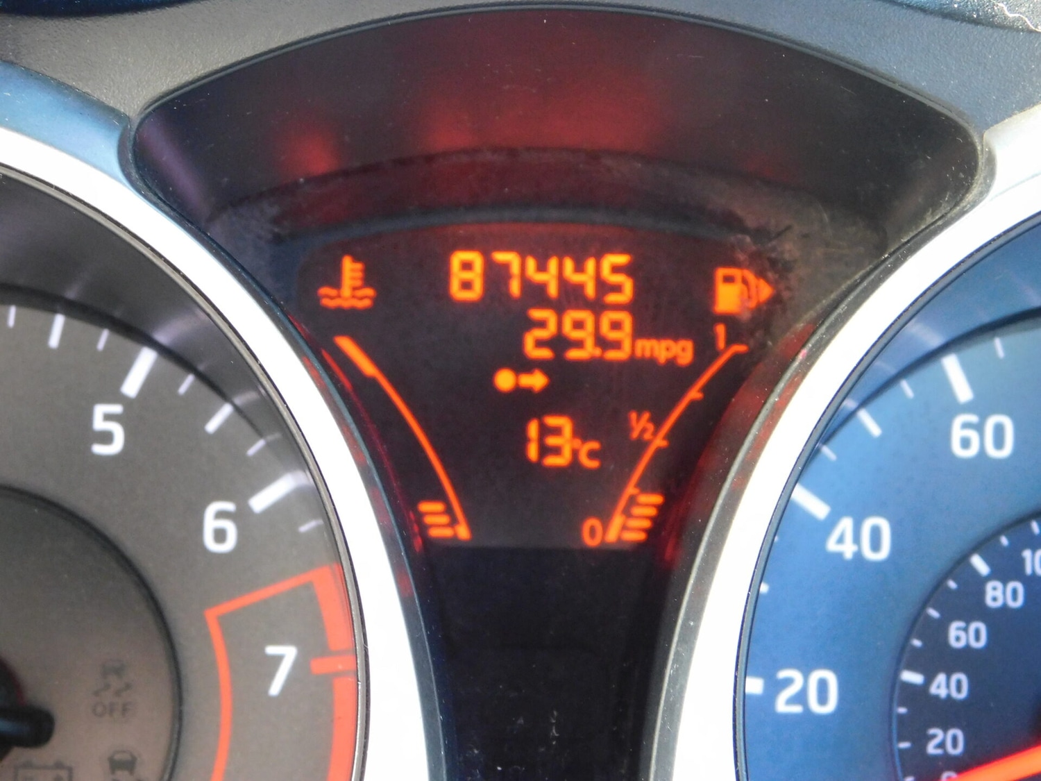 Used Nissan Juke 2011 for sale - 77947201: Photo 15