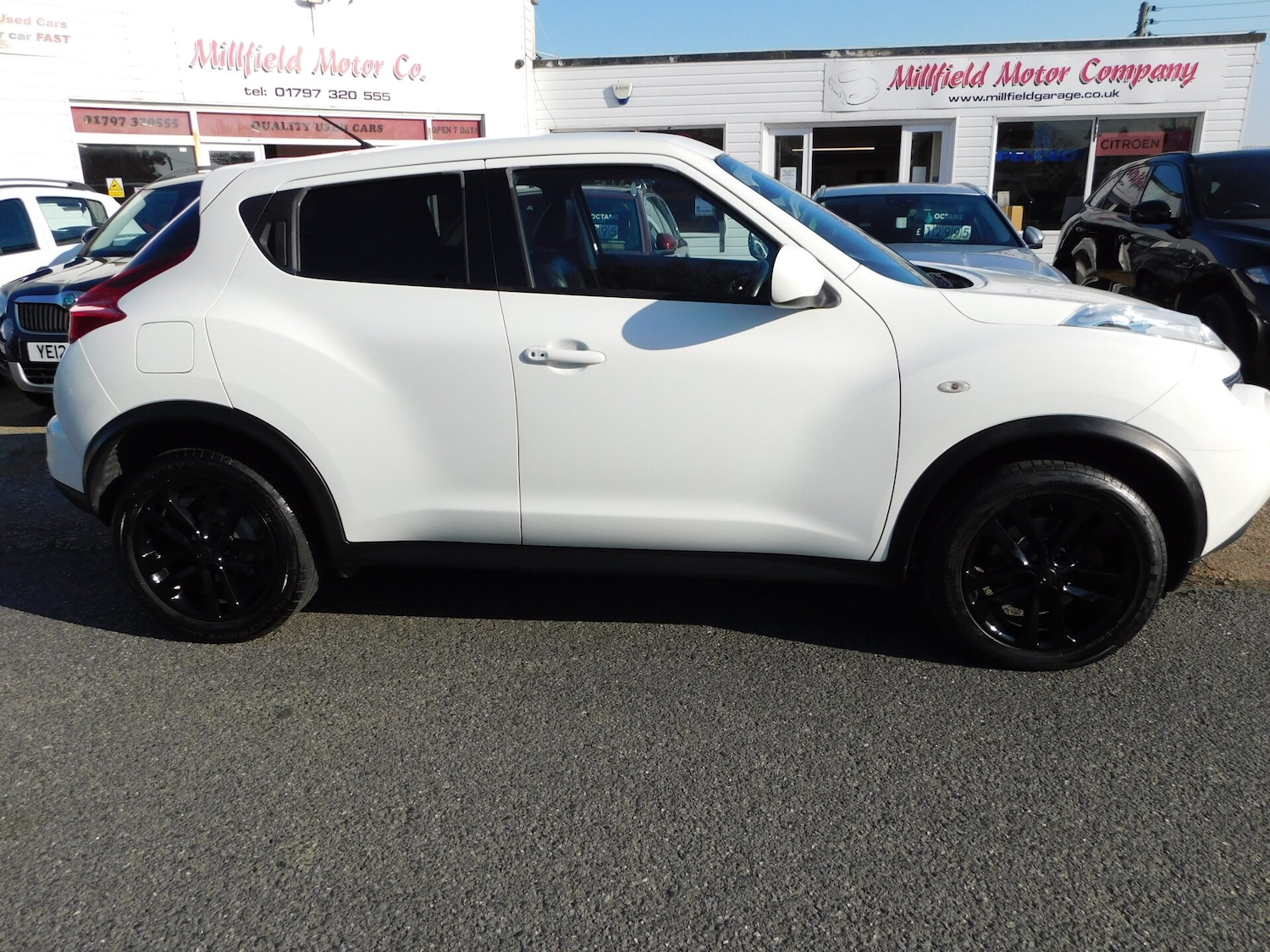 Used Nissan Juke 2011 for sale - 77947201: Photo 2