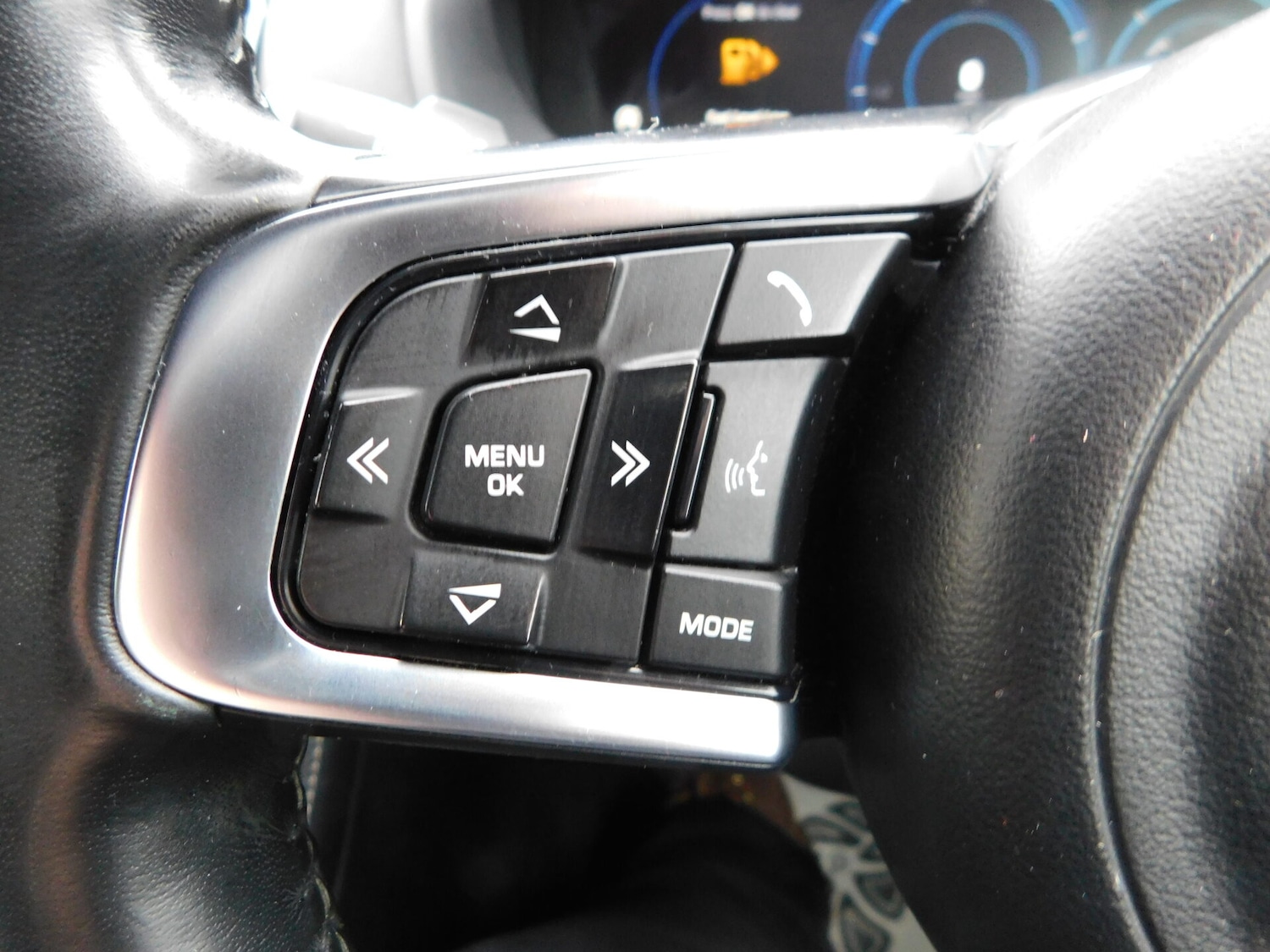 Used Jaguar F-Pace 2017 for sale - 77392654: Photo 15