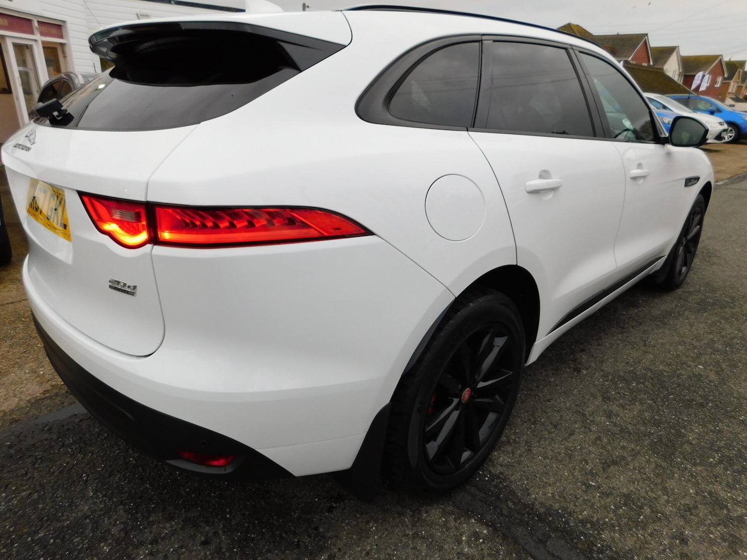 Used Jaguar F-Pace 2017 for sale - 77392654: Photo 4