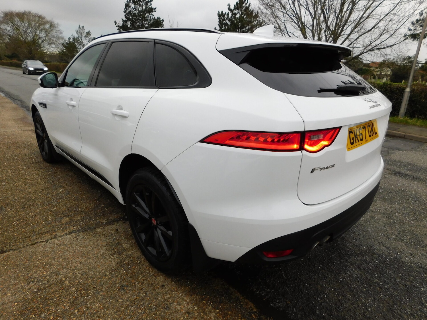 Used Jaguar F-Pace 2017 for sale - 77392654: Photo 6