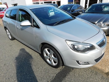 2011 - SRI 5-Door