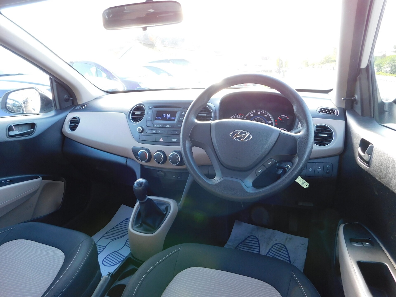 Used Hyundai i10 2016 for sale - 76444683: Photo 7