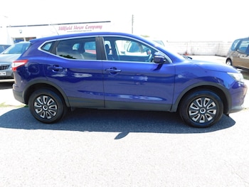 Used Nissan Qashqai 2014 for sale - 78928374: Photo