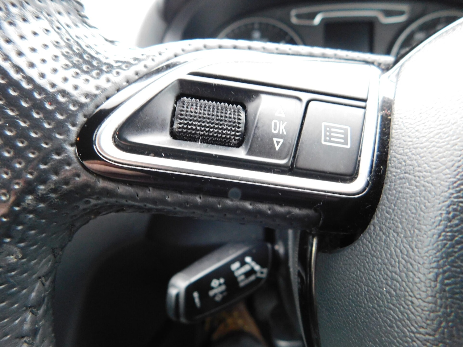 Used Audi Q3 2013 for sale - 77631471: Photo 13