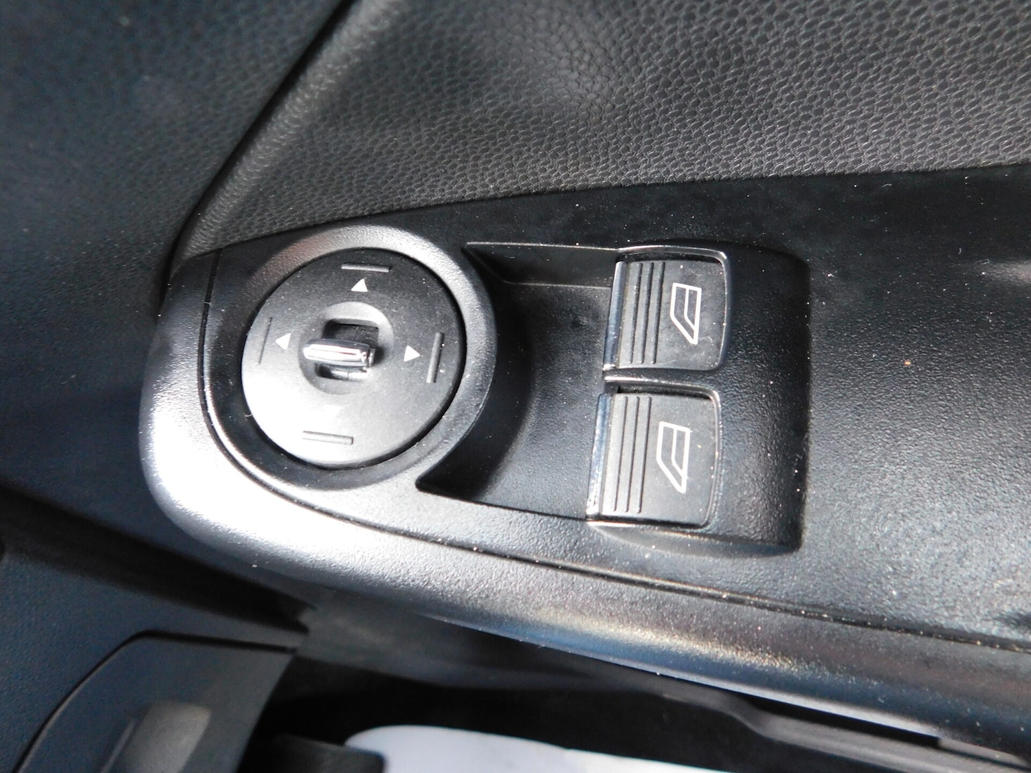 Used Ford Fiesta 2013 for sale - 77562944: Photo 13