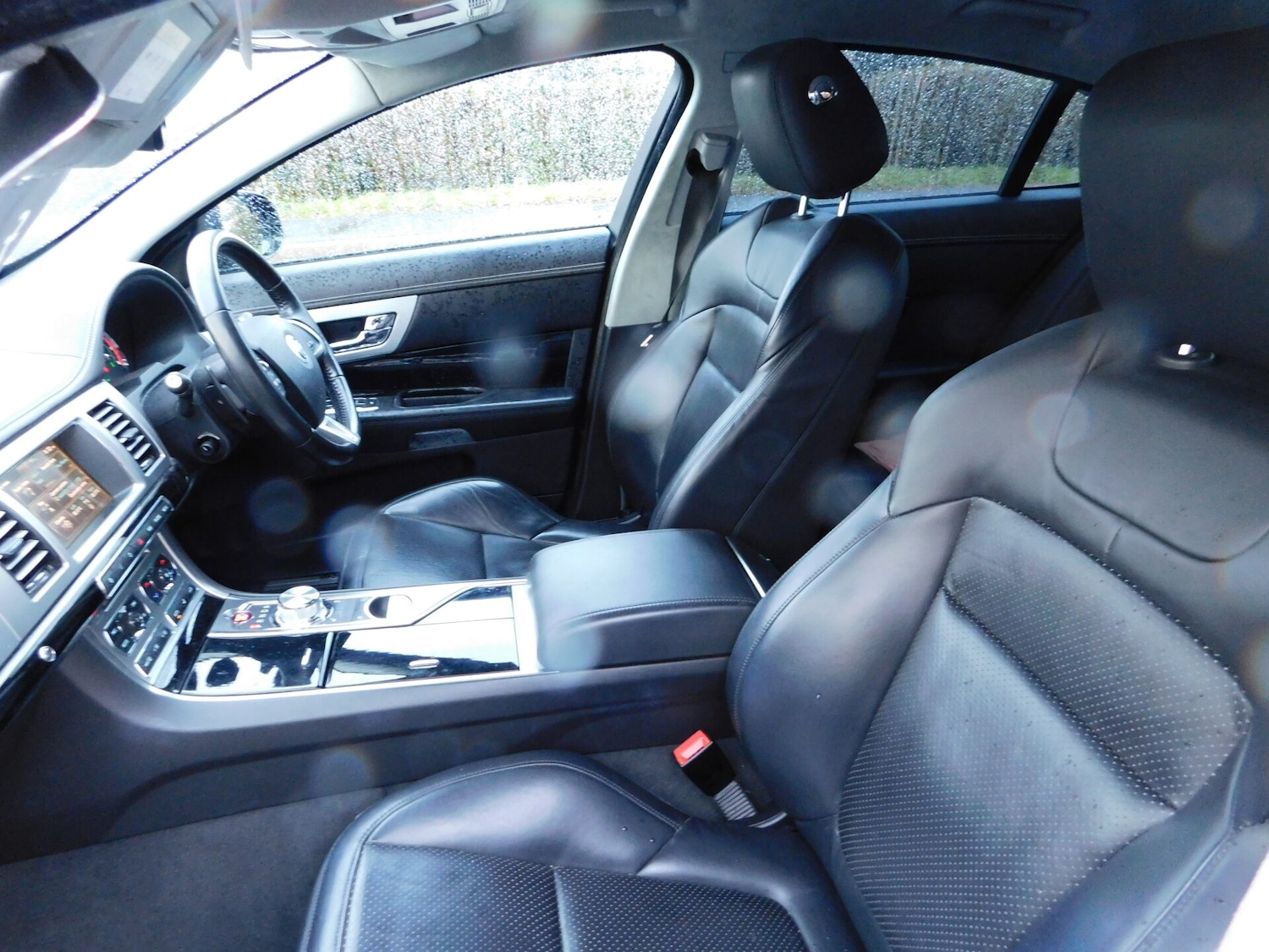 Used Jaguar XF 2012 for sale - 77270813: Photo 8