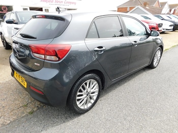Used Kia Rio 2019 for sale - 78909125: Photo