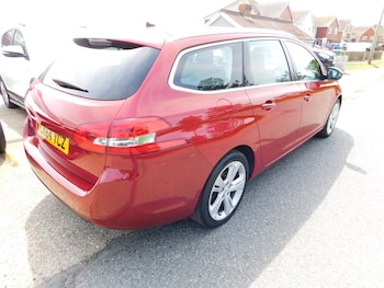 Used Peugeot 308 2014 for sale - 75472269: Photo