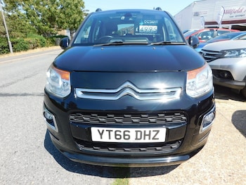 Used Citroen C3 Picasso 2016 for sale - 79257689: Photo