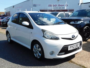Used Toyota AYGO 2012 for sale - 79748014: Photo