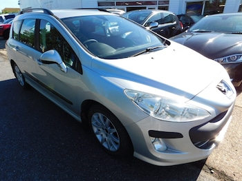 Peugeot - 308