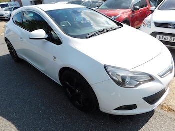 Vauxhall - Astra GTC