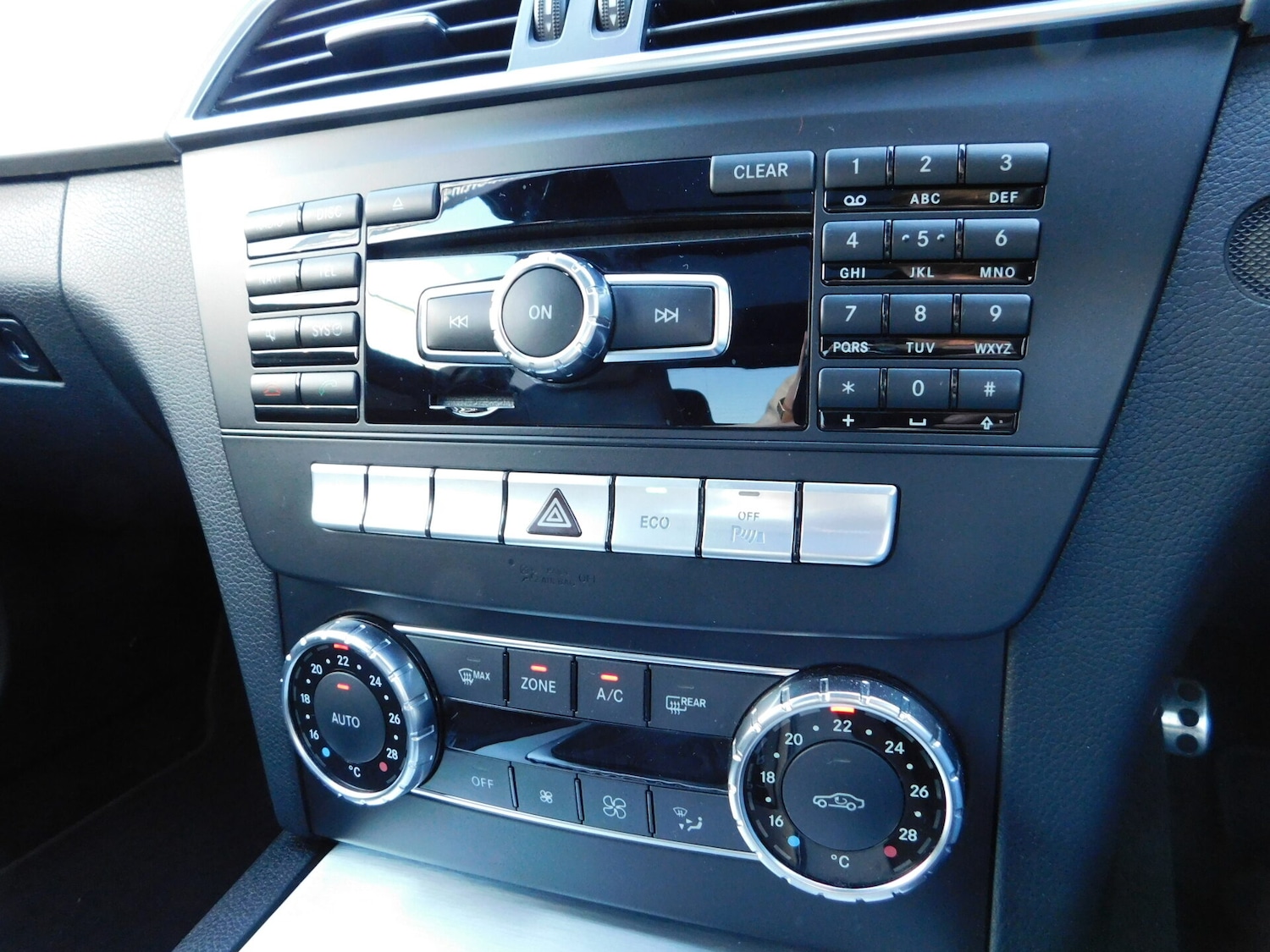 Used Mercedes-Benz C Class 2012 for sale - 77555950: Photo 13