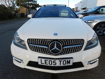 Used Mercedes-Benz C Class 2012 for sale - 77555950: Photo