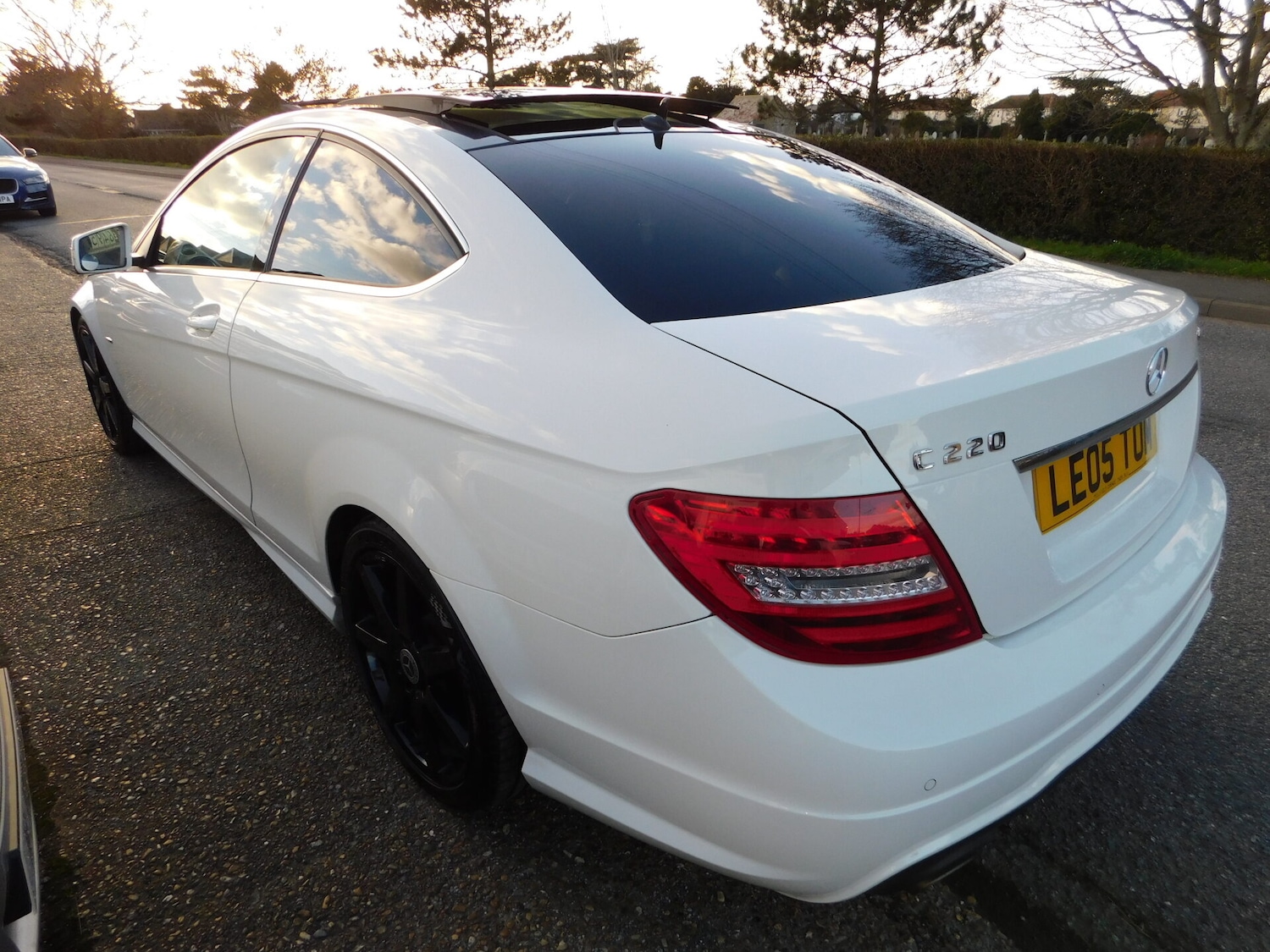 Used Mercedes-Benz C Class 2012 for sale - 77555950: Photo 6