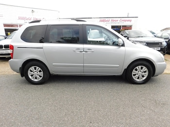 Used Kia Sedona 2010 for sale - 79548083: Photo