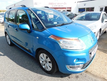 Used Citroen C3 Picasso 2011 for sale - 76077897: Photo