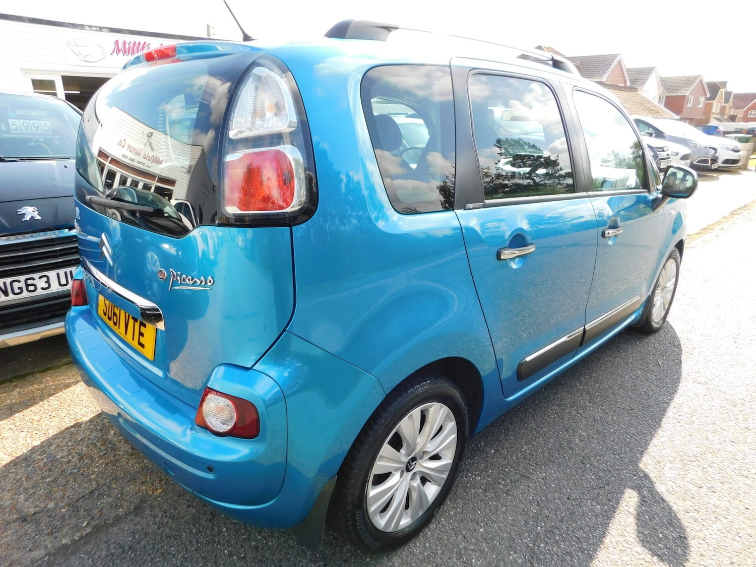 Used Citroen C3 Picasso 2011 for sale - 76077897: Photo 4