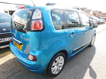 Used Citroen C3 Picasso 2011 for sale - 76077897: Photo