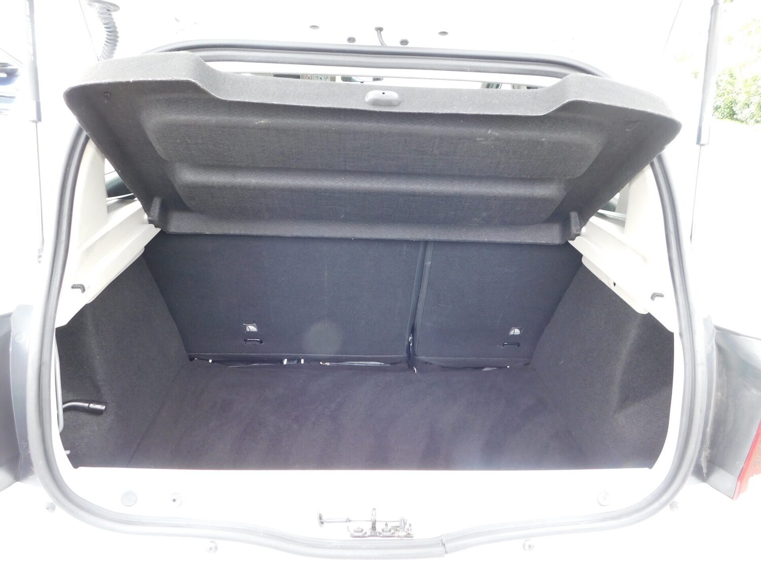 Used Dacia Sandero Stepway 2018 for sale - 76144389: Photo 14