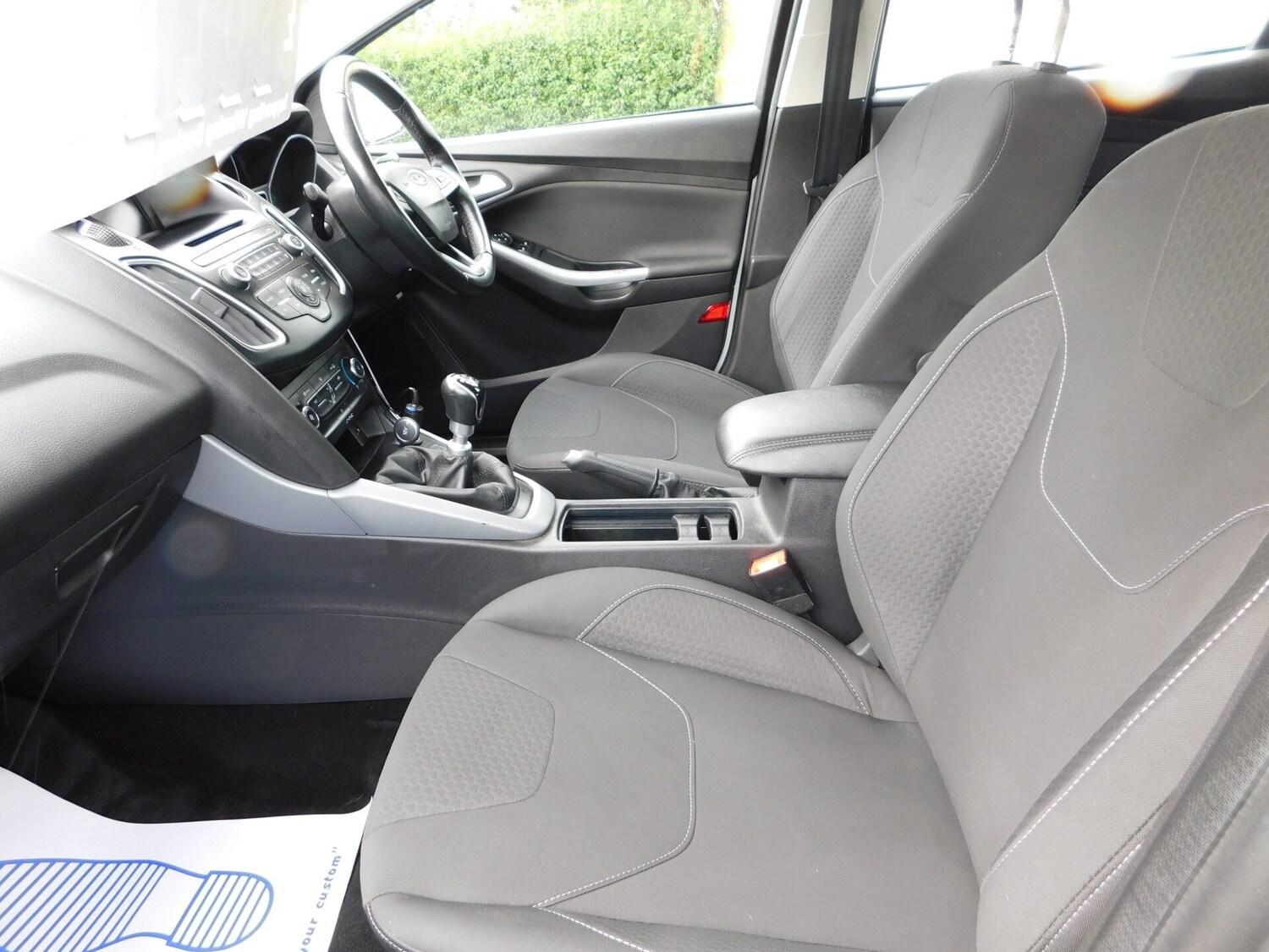 Used Ford Focus 2015 for sale - 76037365: Photo 8